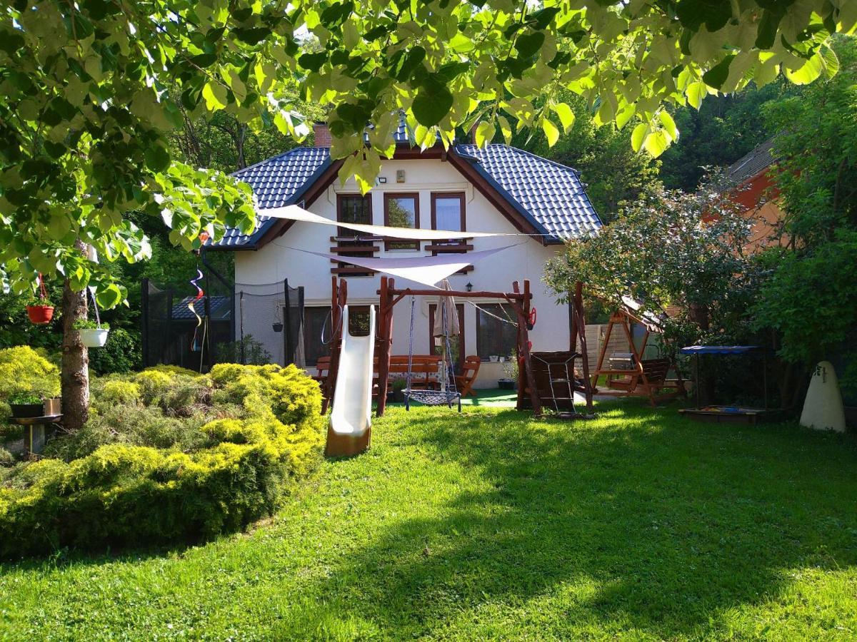 Liliana Vendeghaz Apartment Balatonfuzfo Exterior photo